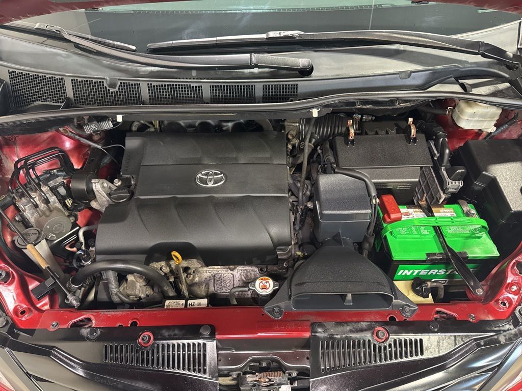 2011 Toyota Sienna 5dr 7-Passenger Van V6 FWD - 22973359 - 35