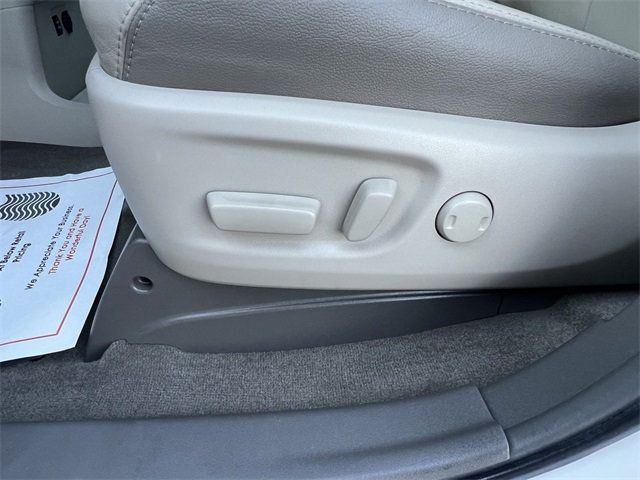 2011 Toyota Sienna 5dr 7-Passenger Van V6 Ltd FWD - 22942967 - 12