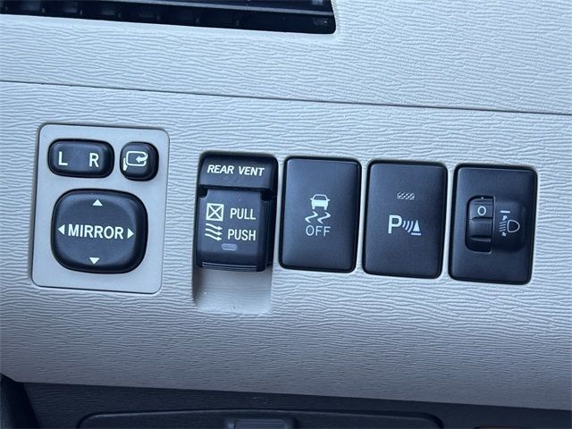 2011 Toyota Sienna 5dr 7-Passenger Van V6 Ltd FWD - 22942967 - 21