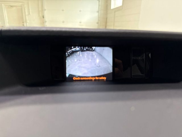 2011 Toyota Sienna 5dr 8-Passenger Van V6 LE FWD - 23073660 - 16