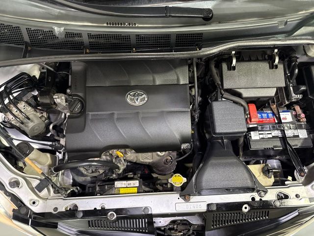 2011 Toyota Sienna 5dr 8-Passenger Van V6 LE FWD - 23073660 - 25