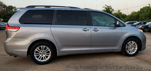2011 Toyota Sienna 7-Passenger Van XLE - 22841949 - 10