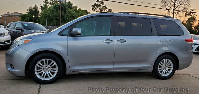 2011 Toyota Sienna 7-Passenger Van XLE - 22841949 - 20