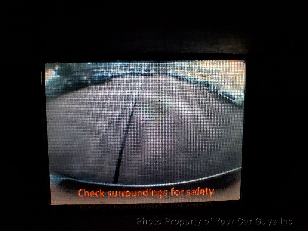 2011 Toyota Sienna 7-Passenger Van XLE - 22841949 - 21