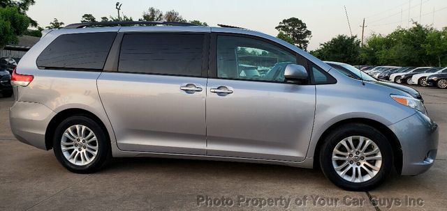 2011 Toyota Sienna 7-Passenger Van XLE - 22841949 - 8
