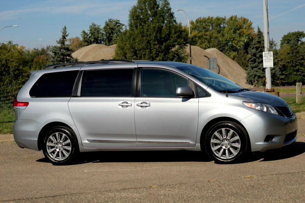 2011 Toyota Sienna