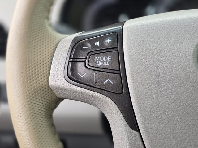 2011 Toyota Sienna Base - 22979169 - 26