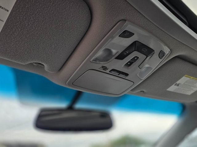 2011 Toyota Sienna Base - 22979169 - 33