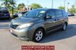 2011 Toyota Sienna Base 7 Passenger 4dr Mini Van l4 - 22485398 - 0