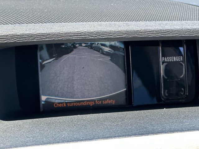 2011 Toyota Sienna LE - 23027320 - 15
