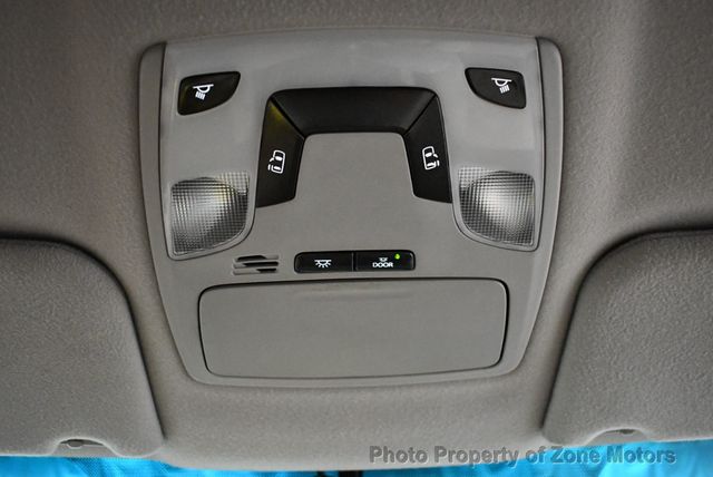 2011 Toyota Sienna LE - 23007786 - 40