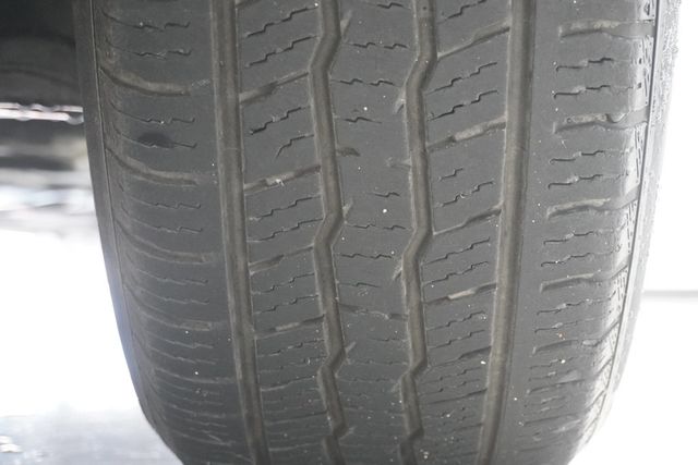 2011 Toyota Sienna LE - 23036445 - 20