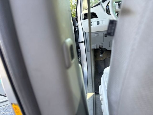 Photo 11