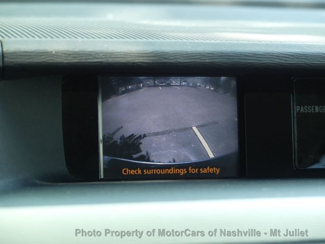 2011 Toyota Sienna LE - 23014357 - 38