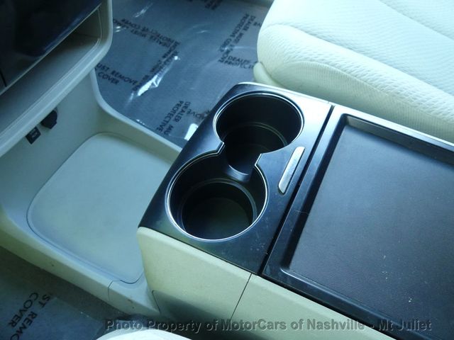 2011 Toyota Sienna LE - 23014357 - 40