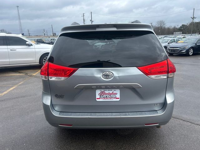 2011 Toyota Sienna LE 7-PASSENGER AUTO ACCESS SEA - 22991040 - 4