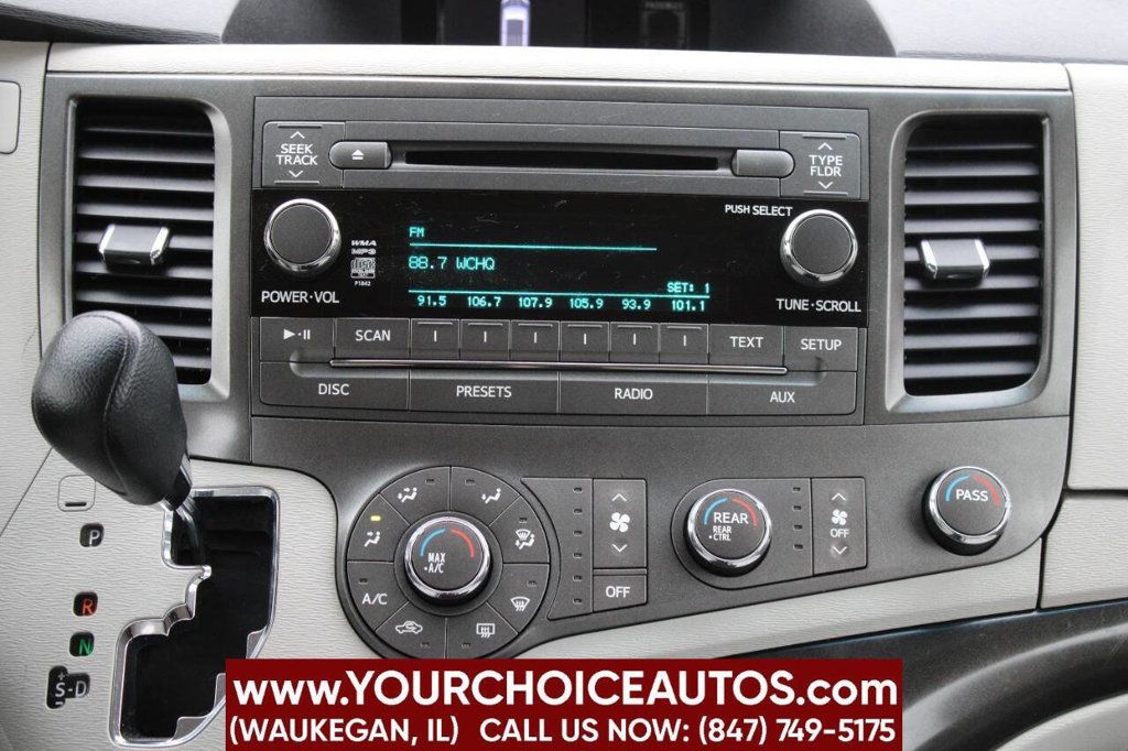 2011 Toyota Sienna LE 7 Passenger Auto Access Seat 4dr Mini Van - 22826221 - 21