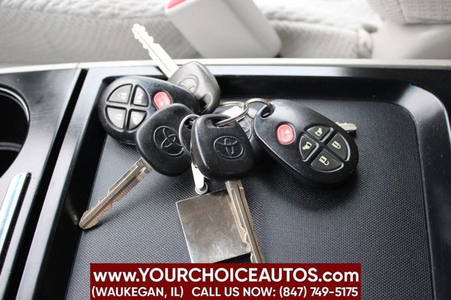 2011 Toyota Sienna LE 7 Passenger Auto Access Seat 4dr Mini Van - 22826221 - 32