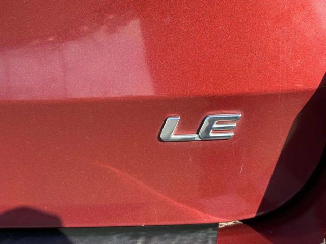 2011 Toyota Sienna LE 7 Passenger Auto Access Seat 4dr Mini Van - 22986269 - 33