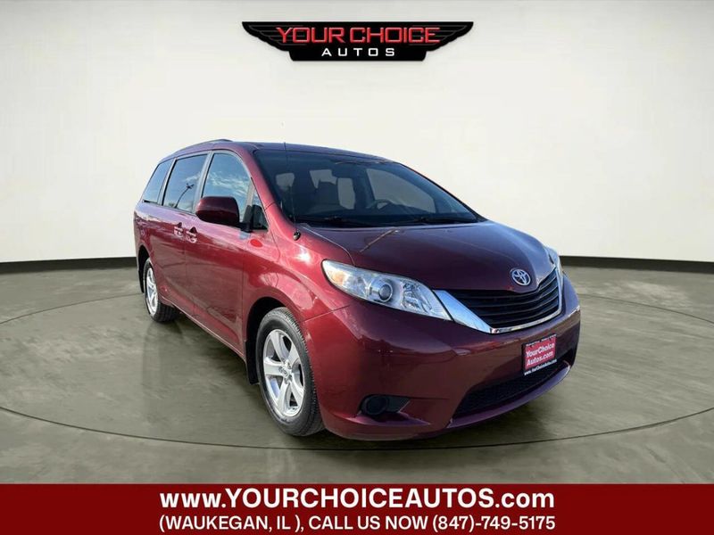 2011 Toyota Sienna LE 7 Passenger Auto Access Seat 4dr Mini Van - 22986269 - 6
