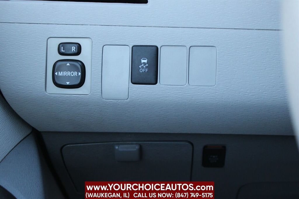 2011 Toyota Sienna LE 8 Passenger 4dr Mini Van V6 - 22279551 - 22