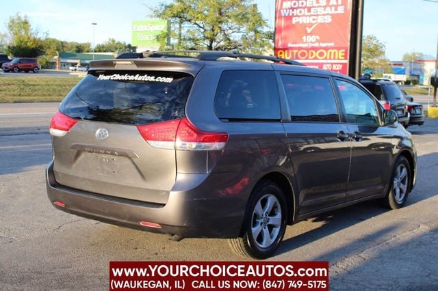 2011 Toyota Sienna LE 8 Passenger 4dr Mini Van V6 - 22611397 - 4