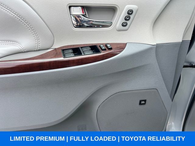 2011 Toyota Sienna Limited - 23034273 - 10