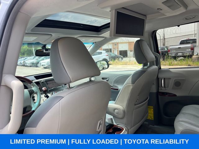 2011 Toyota Sienna Limited - 23034273 - 15