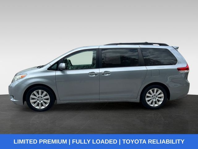 2011 Toyota Sienna Limited - 23034273 - 1