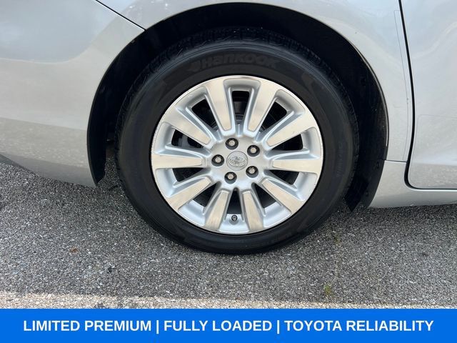 2011 Toyota Sienna Limited - 23034273 - 20