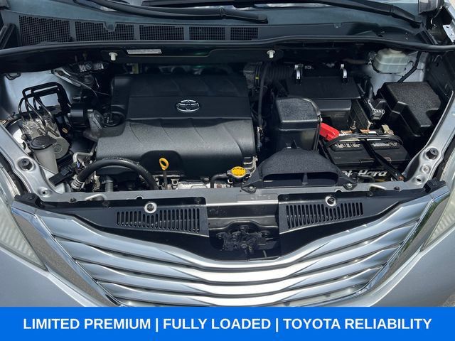 2011 Toyota Sienna Limited - 23034273 - 23