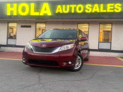 2011 Toyota Sienna - 5TDYK3DC7BS133647