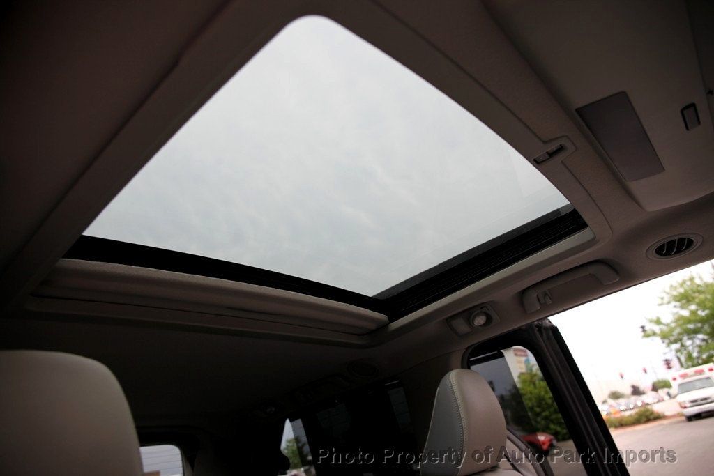2011 Toyota Sienna Limited photo 40