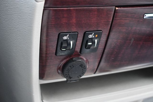 2011 Toyota Sienna XLE - 23078920 - 21