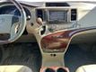 2011 Toyota Sienna XLE - 22755770 - 25