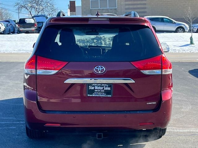 2011 Toyota Sienna XLE - 22755770 - 7