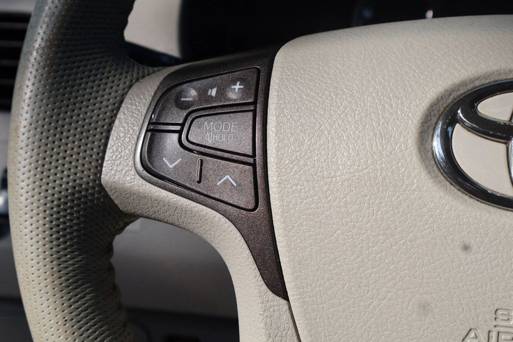 2011 Toyota Sienna XLE, LTHR SEATS, JBL SOUND, BLUETOOTH, NAVI, BACKUP CAM!!! - 22856336 - 19