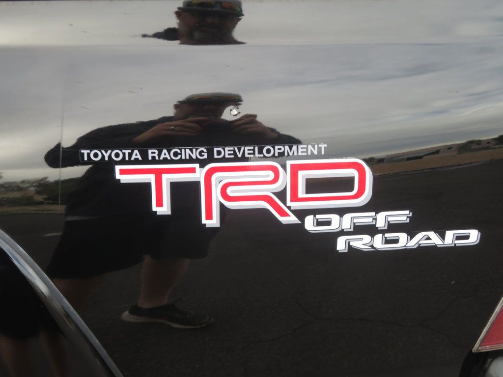 2011 Toyota Tacoma 2OWNER EXTRA CLEAN DOUBLECAB PRERUUNER TACOMA LOW MILES  - 22951836 - 12