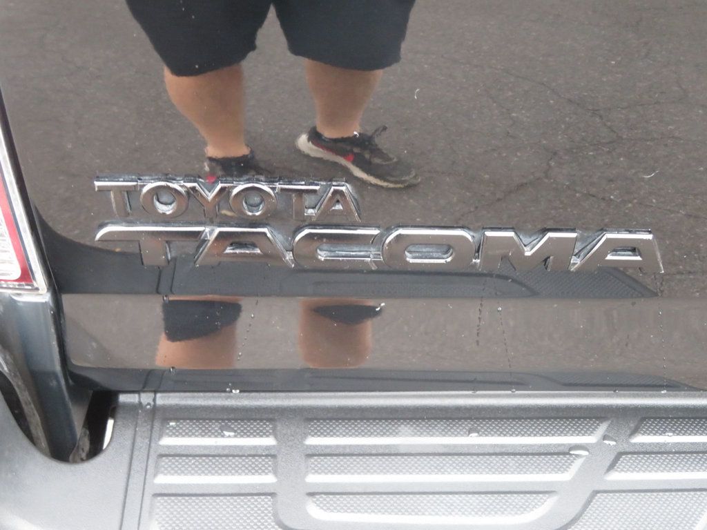 2011 Toyota Tacoma 2OWNER EXTRA CLEAN DOUBLECAB PRERUUNER TACOMA LOW MILES  - 22951836 - 15
