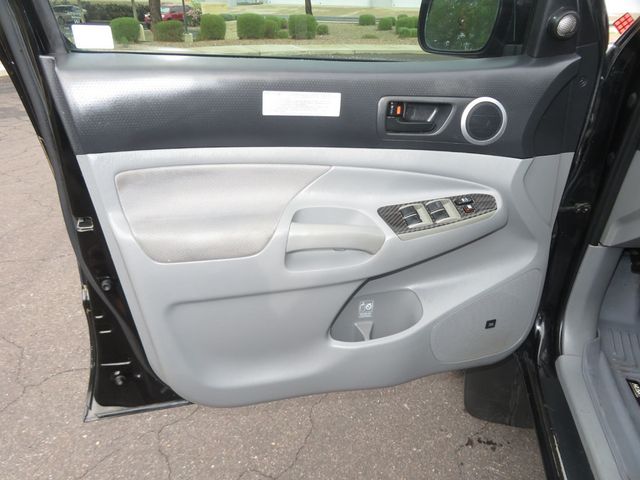 2011 Toyota Tacoma 2OWNER EXTRA CLEAN DOUBLECAB PRERUUNER TACOMA LOW MILES  - 22951836 - 18