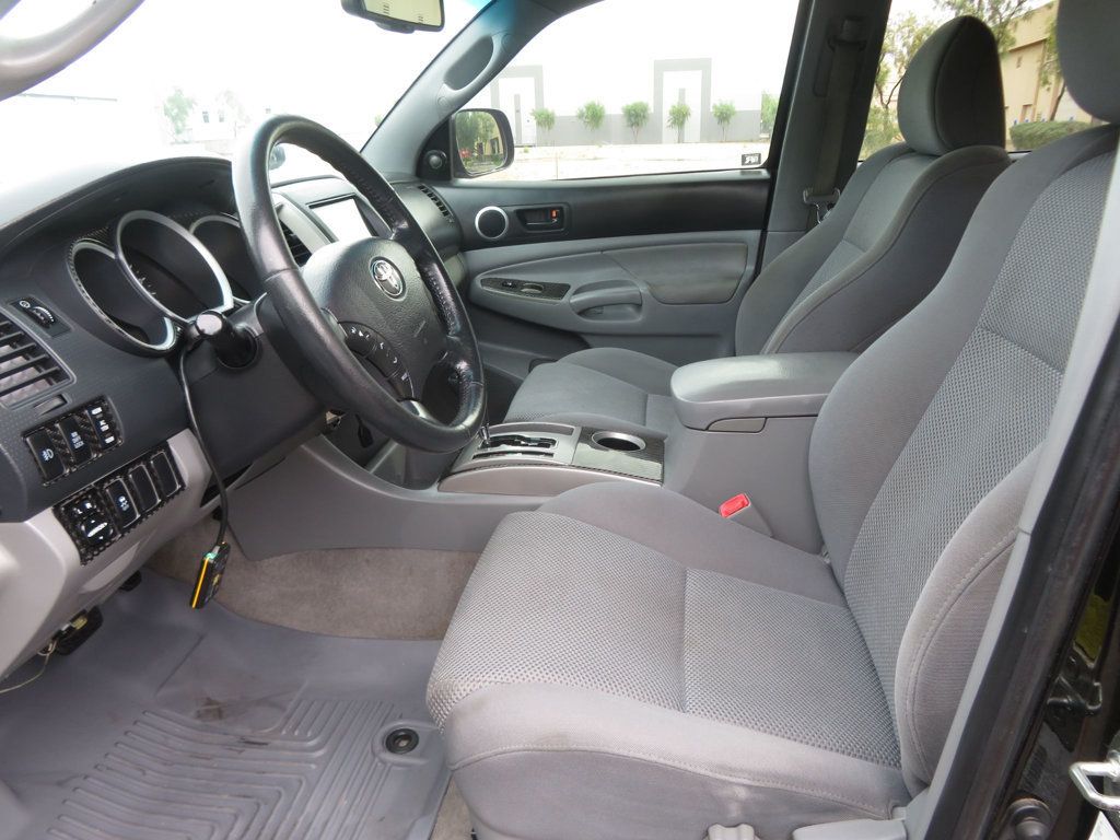 2011 Toyota Tacoma 2OWNER EXTRA CLEAN DOUBLECAB PRERUUNER TACOMA LOW MILES  - 22951836 - 19