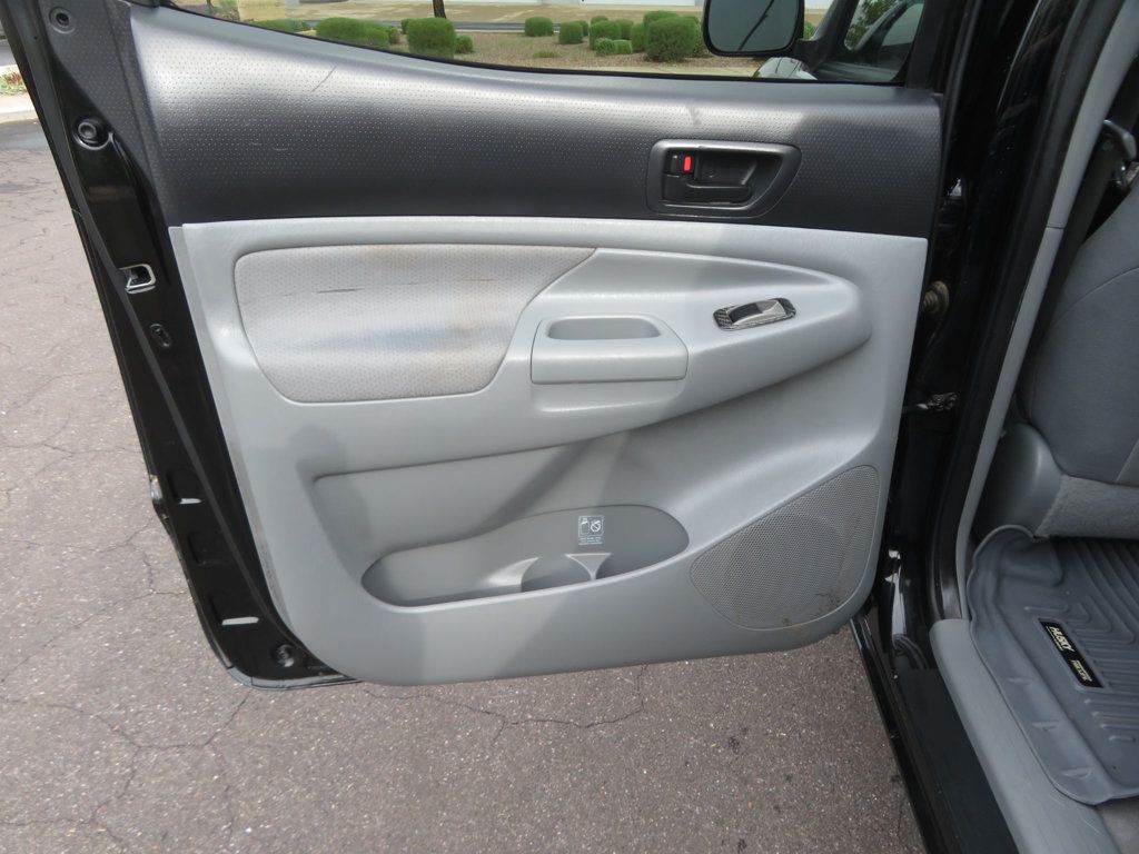 2011 Toyota Tacoma 2OWNER EXTRA CLEAN DOUBLECAB PRERUUNER TACOMA LOW MILES  - 22951836 - 23