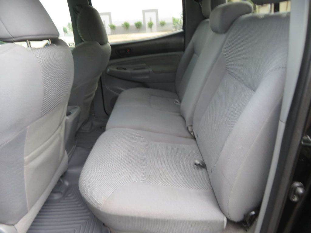 2011 Toyota Tacoma 2OWNER EXTRA CLEAN DOUBLECAB PRERUUNER TACOMA LOW MILES  - 22951836 - 24