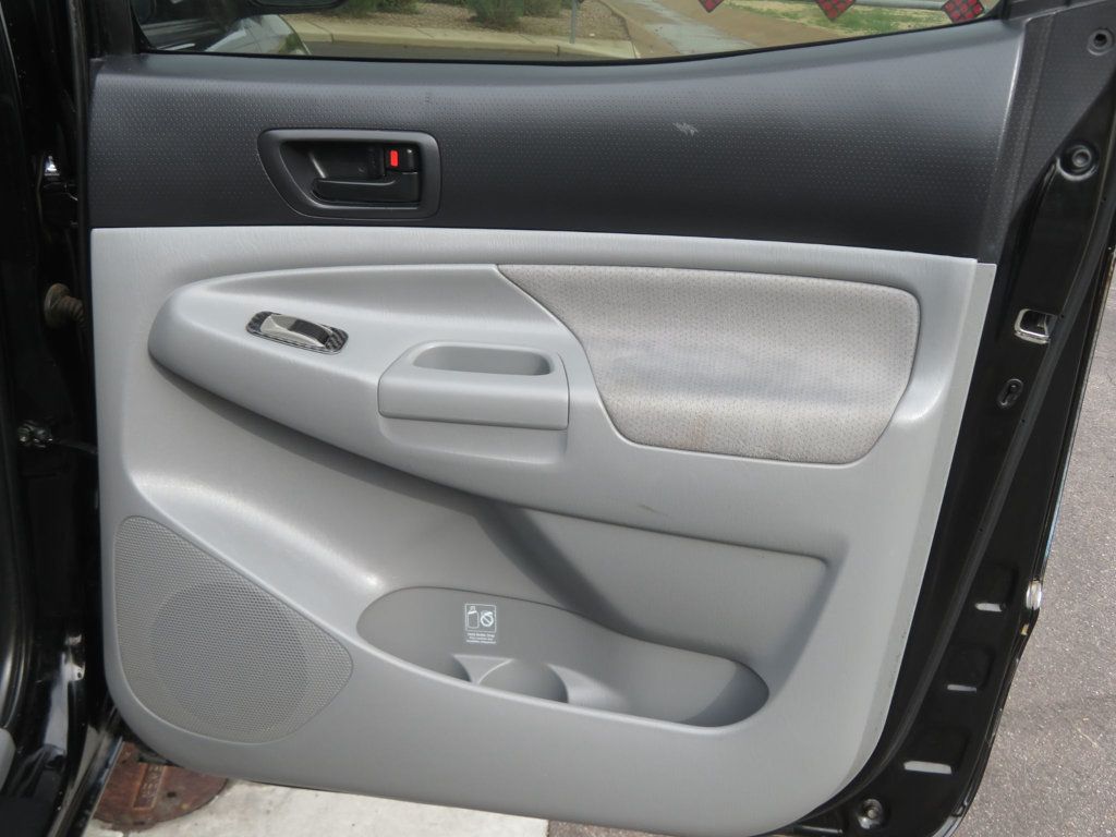 2011 Toyota Tacoma 2OWNER EXTRA CLEAN DOUBLECAB PRERUUNER TACOMA LOW MILES  - 22951836 - 28