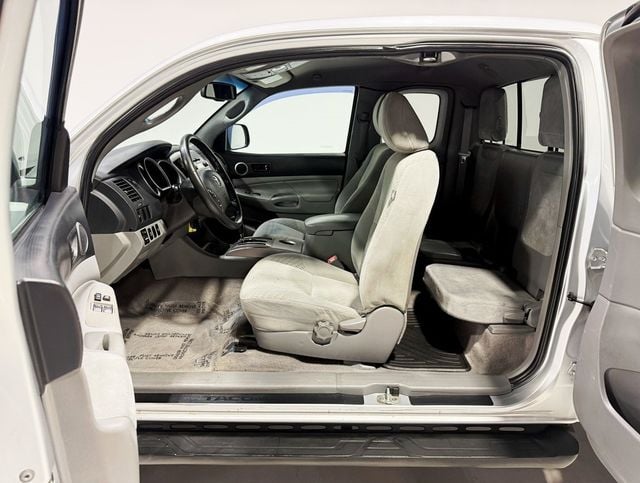 2011 Toyota Tacoma 4WD Access V6 Automatic - 22934249 - 23