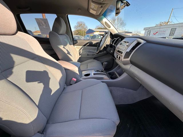 2011 Toyota Tacoma 4WD Double V6 Automatic - 22978229 - 17