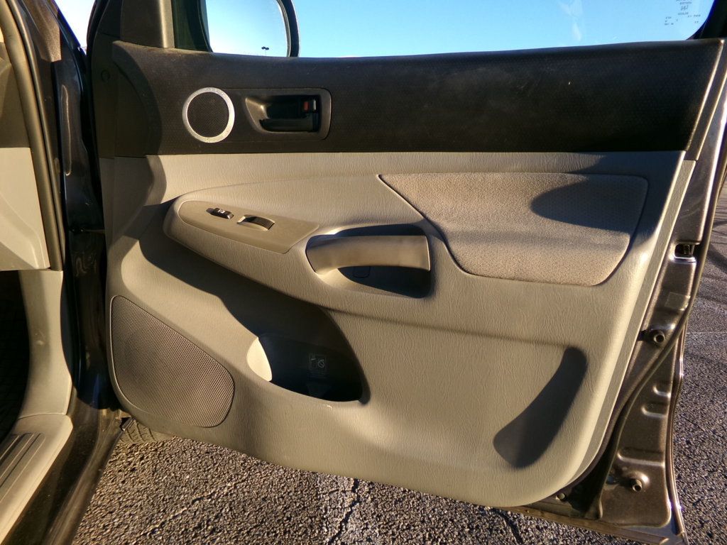 2011 Toyota Tacoma Access Cab SR5 - 22970705 - 14