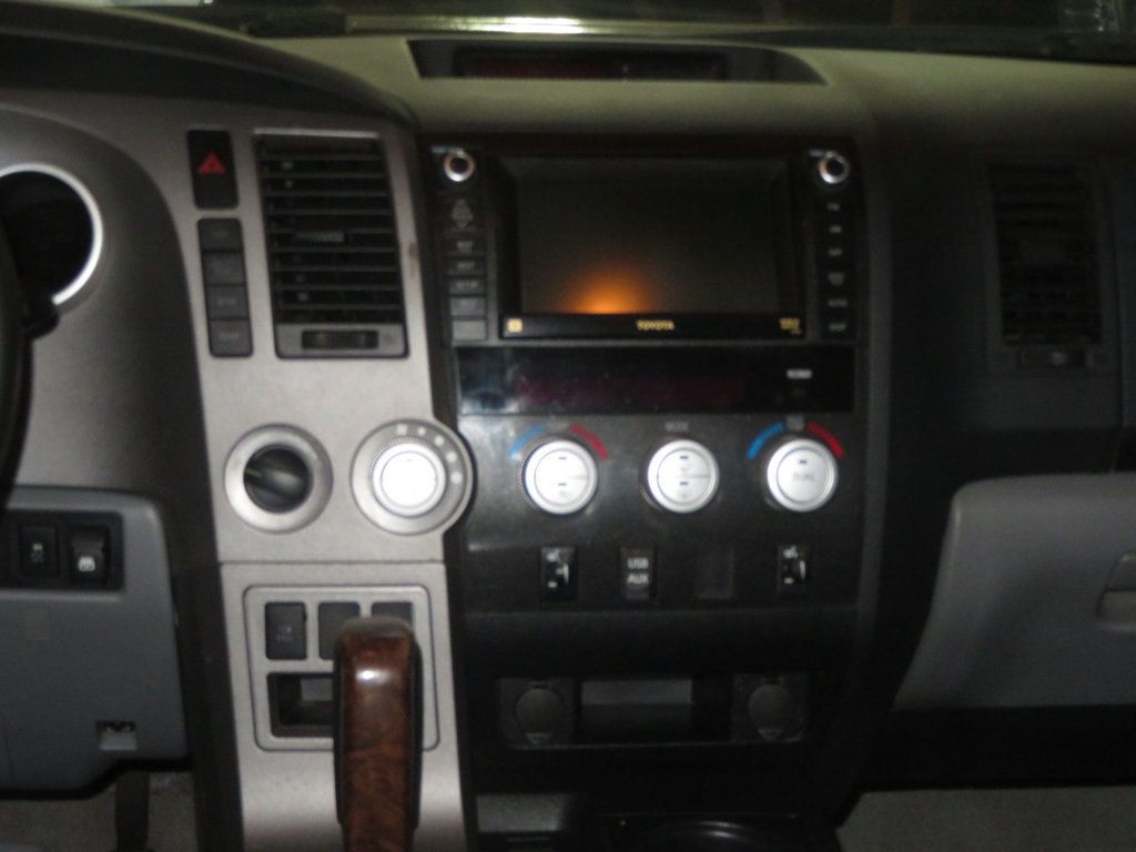 2011 Toyota Tundra CREWMAX 4X4 LIMITED LEATHER MOONROOF LOW MILES LIFTED CREWMAX  - 23027720 - 40