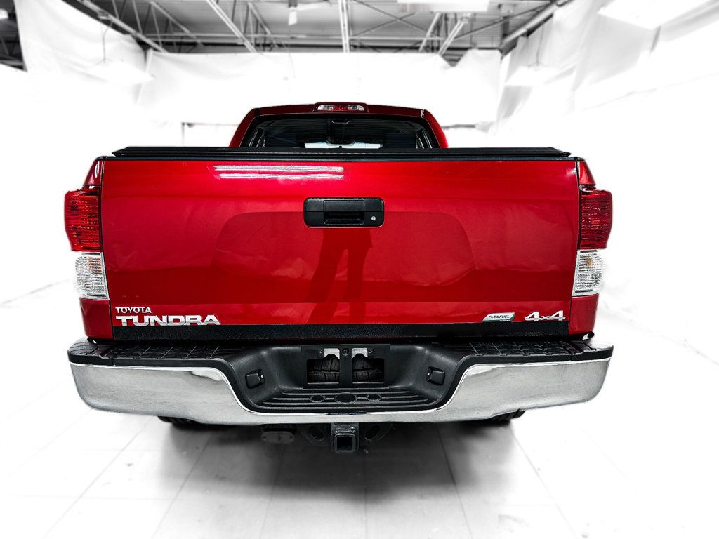2011 Toyota Tundra Double Cab photo 4