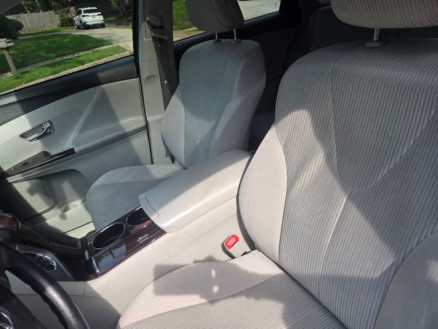 2011 Toyota Venza 4dr Wagon I4 FWD - 23036833 - 9